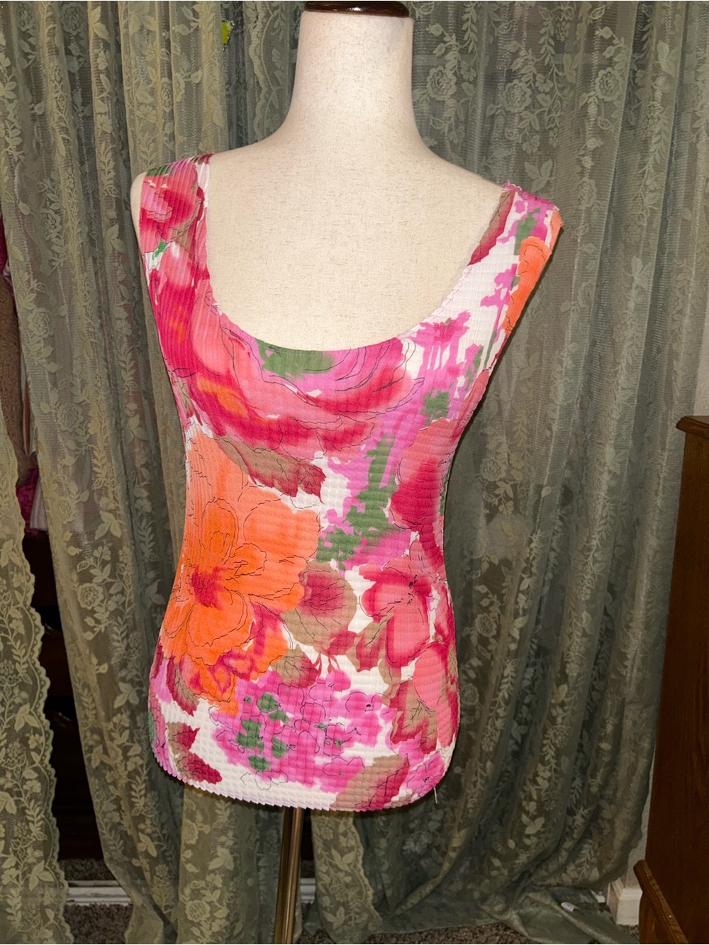 NICOLA Floral Scoop Neck Tank Top in Pink, Orange & Green